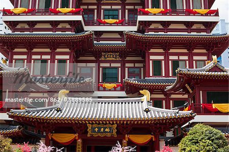 Singapore, Singapore, Chinatown.  Buddha Tooth Relic Temple and Museum.