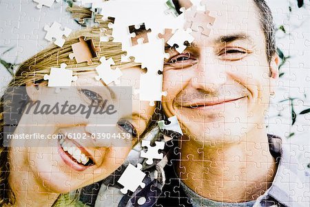 A puzzle with the image of a couple.