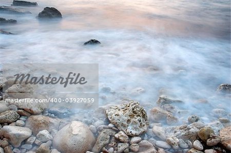 sea tide looking like fog due the long exposition