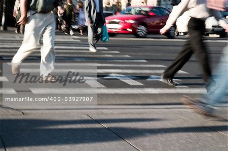 Pedestrians crossing a street of big city. Special toned and motion-blur foto f/x