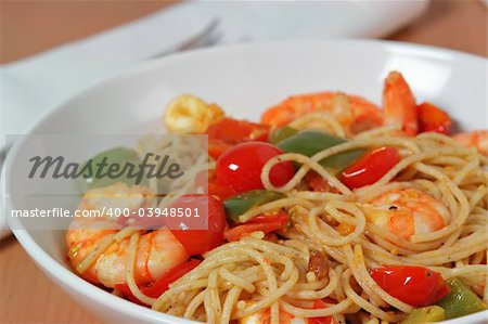Shrimp Stir Fry with Vegetables and Pasta