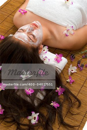 Facial and body care (spa treatment)