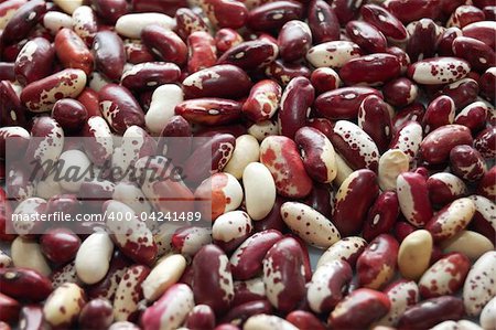 A texture of many spotted kidney beans