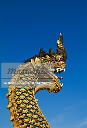 Naga statue at Wat Pratat Doi Wow (Chiangrai, Thailand)