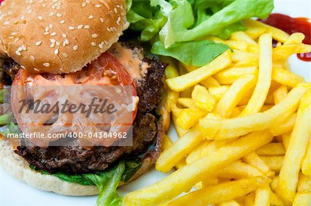burger - American burger with fresh salad