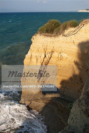 Rock cliff arc