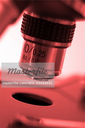 Red microscope