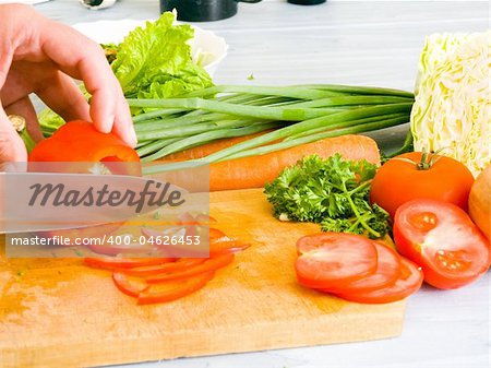 preparing vegetable salad