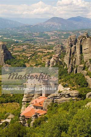 The Metéora ("suspended rocks", "suspended in the air" or "in the heavens above") is one of the largest and most important complexes of Eastern Orthodox monasteries in Greece.
