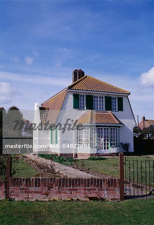 Small detached seaside cottage, Walton on the Naze, Essex. 1935