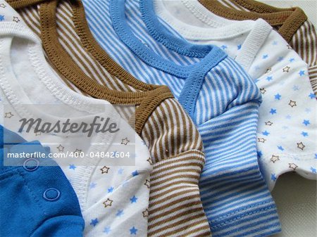 baby bodysuits of different colors