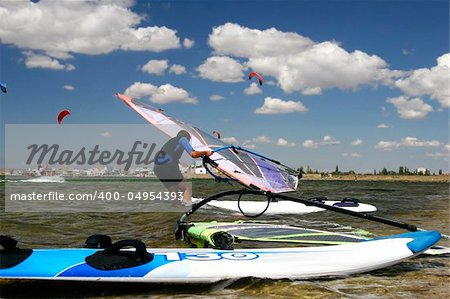 windsurfer ready to start