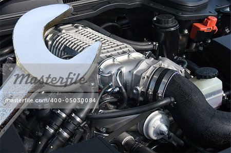 Powerful V8 supercharged car engine