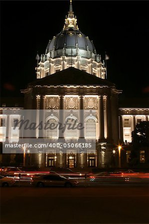 Night shot of San Francisco City Hall