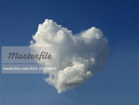 Surprise on Valentine's Day - a cloud in the shape of the heart.