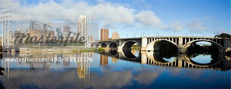 Panoramic Minneapolis - view with Mississippi River