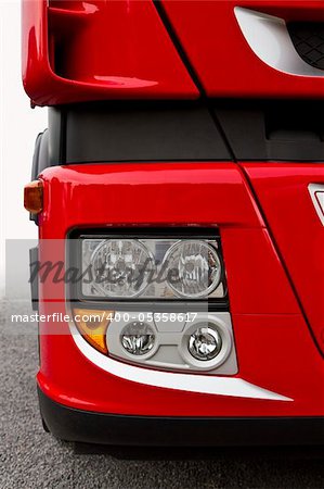 front view of red truck, font light