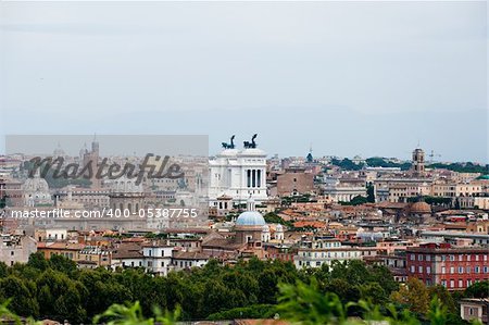 Beautiful view at Rome buildings and Vittorio Emanuelle || Monument in Rome, Italy