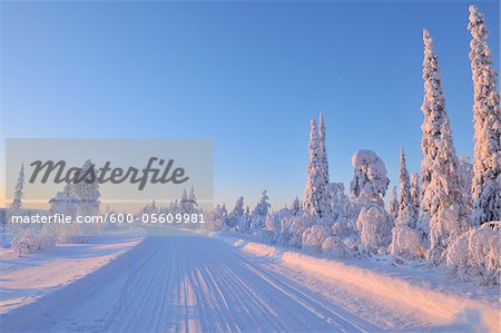 Road, Kuusamo, Ostrobotnie du Nord, la Province d'Oulu, Finlande
