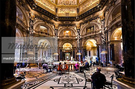 Café im Kunsthistorischen Museum, Wien, Österreich