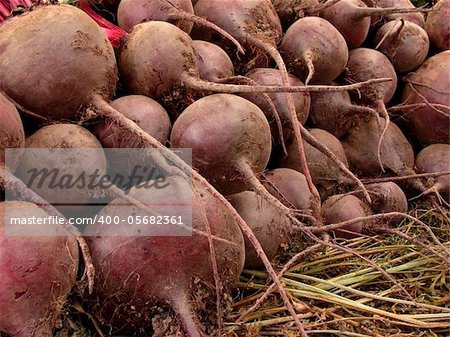 amount of beetroots lying one on another