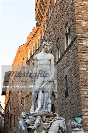 Neptune Fountain, Piazza della Signoria, Palazzo Vecchio, Florence, Firenze Province, Tuscany, Italy