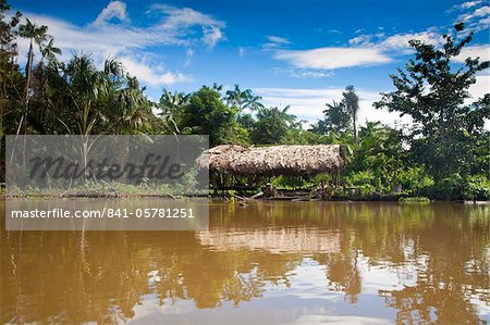 Warao indischen geschlüpft-Dach Hütten auf Stelzen, Orinoco Delta, Delta Amacuro, Venezuela, Südamerika gebaut