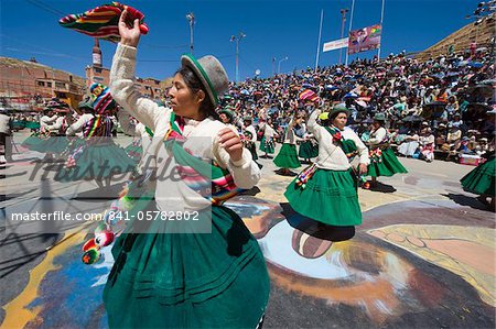 Women dancing, Anata Andina harvest festival, Carnival, Oruro, Bolivia, South America