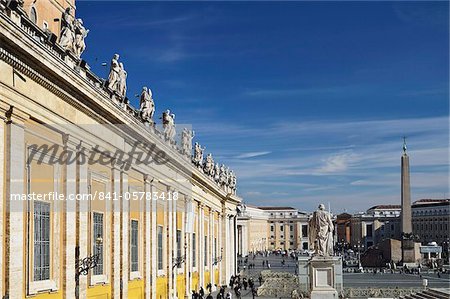 Piazza San Pietro (place Saint Pierre), cité du Vatican, Rome, Lazio, Italie, Europe