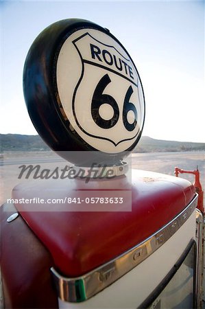 Pompe à gaz, historique Route 66, Arizona, États-Unis d'Amérique, Amérique du Nord