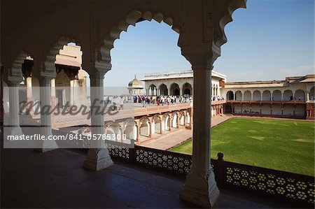 Diwam-i-Khas (salle du privé public) dans le Fort d'Agra, Site du patrimoine mondial de l'UNESCO, Agra, Uttar Pradesh, Inde, Asie