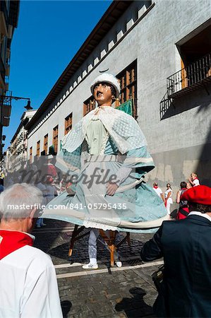 Parade of Giants and Big-heads, San Fermin street festival, Pamplona, Navarra (Navarre), Spain, Europe