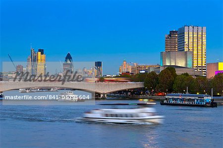 River Thames, Heron Tower, Tower 42, formerly NatWest Tower, SwissRe Tower (The Gherkin) and South Bank Centre, City of London, London, England, United Kingdom, Europe