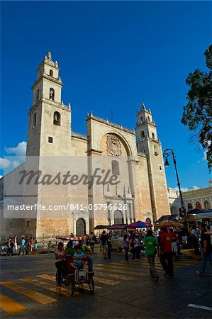 La cathédrale, place de l'indépendance, Merida, Yucatan État (Mexique), North America