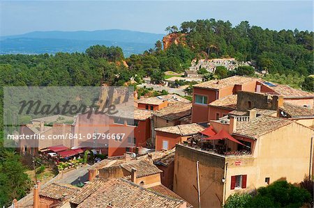 Roussillon village, Luberon, Vaucluse, Provence, France, Europe