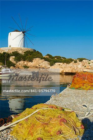 Windmill near the harbour, Parikia (Hora), Paros Island, Cyclades, Greek Islands, Greece, Europe