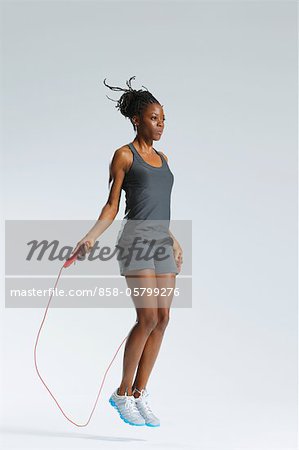Femme saut corde