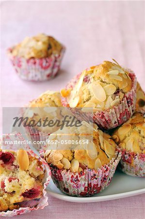 Moosbeere und weiße Schokolade muffins