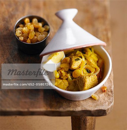 Veal Tajine with sultanas and hard-boiled egg Veal Tajine with sultanas and hard-boiled egg