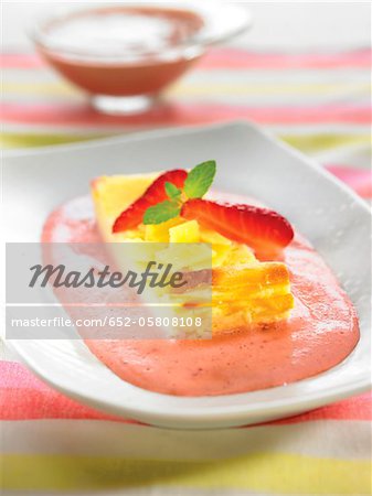 Tarte de Fromage blanc aux fraises fou Tarte de Fromage blanc aux fraises fou