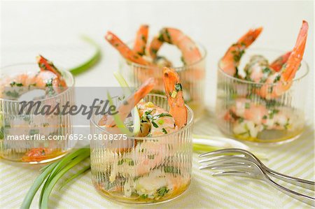 Shrimps marinated with lime and coriander