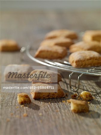 Canistrellis aux amandes