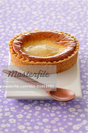 Pear and frangipane tartlet