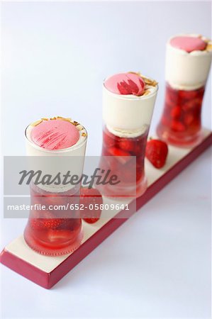 Strawberry,macaroon and whipped cream Verrines