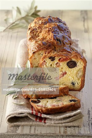 Green and black olive savoury cake