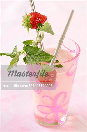 Strawberry and lemon-balm milk shake