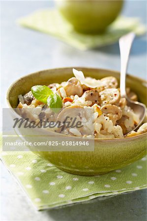 Button mushroom risotto