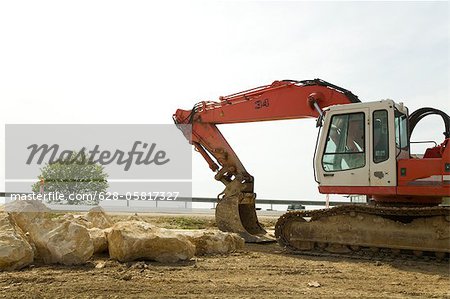 Digger at a construction site, Hamburg, Germany