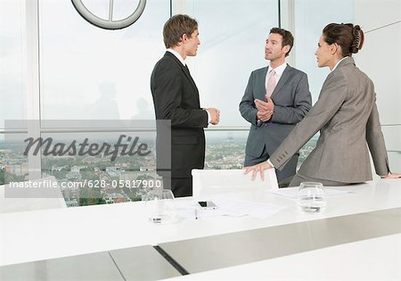 Drei Geschäftsleute ein Treffen