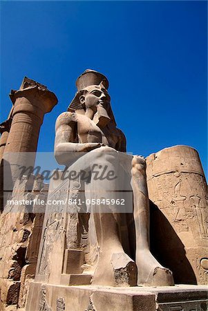 Luxor Temple, Luxor, Thebes, UNESCO World Heritage Site, Egypt, North Africa, Africa